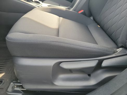 Used 2024 Toyota Corolla LE image 20