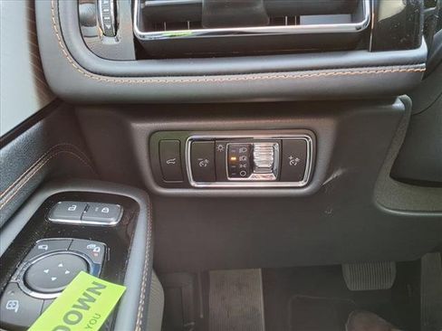 New 2025 Lincoln Aviator Black Label image 12