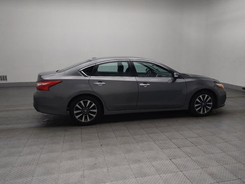 Used 2017 Nissan Altima 2.5 SL image 10