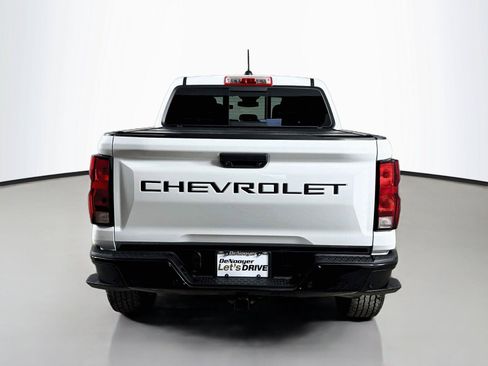 Used 2023 Chevrolet Colorado Trail Boss w/ Technology Package AWD/4WD image 11