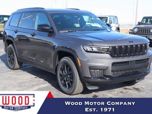 New 2025 Jeep Grand Cherokee L Altitude image 1