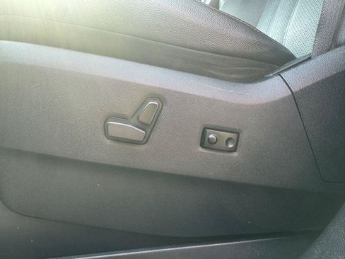 Used 2017 Dodge Grand Caravan GT FWD image 14