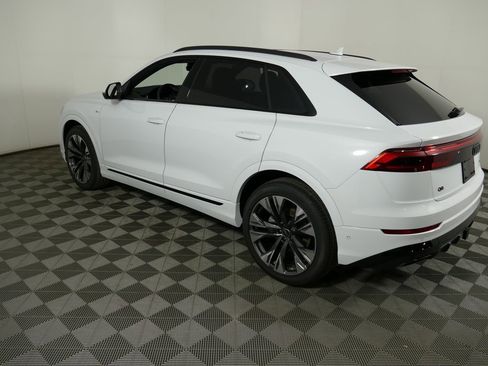 New 2026 Audi Q8 Premium Plus image 5