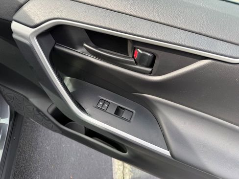 Certified 2025 Toyota RAV4 LE image 38