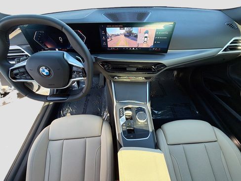 Used 2025 BMW 230i Coupe w/ Convenience Package image 15