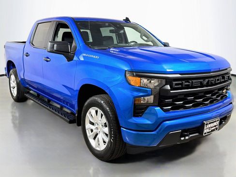 Certified 2026 Chevrolet Silverado 1500 Custom RWD image 3
