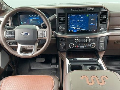 Used 2024 Ford F250 King Ranch w/ FX4 Off-Road Package image 15