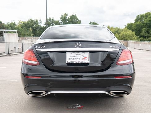 Used 2019 Mercedes-Benz E 300 4MATIC w/ Premium 1 Package image 6