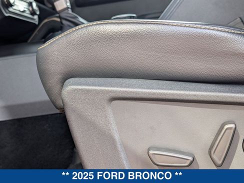 Certified 2025 Ford Bronco Badlands image 21