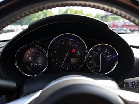 Used 2016 MAZDA MX-5 Miata Grand Touring RWD image 22