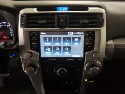 Used 2020 Toyota 4Runner SR5 Premium image 20