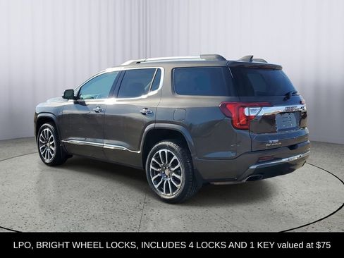 Used 2020 GMC Acadia Denali w/ Technology Package image 10