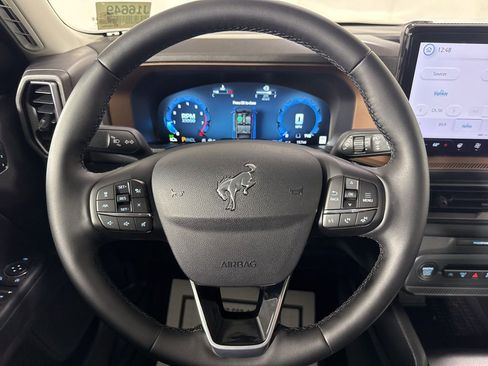 New 2025 Ford Bronco Sport Outer Banks w/ Outer Banks Tech Package+ image 18