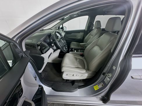 Used 2019 Honda Odyssey Elite image 13
