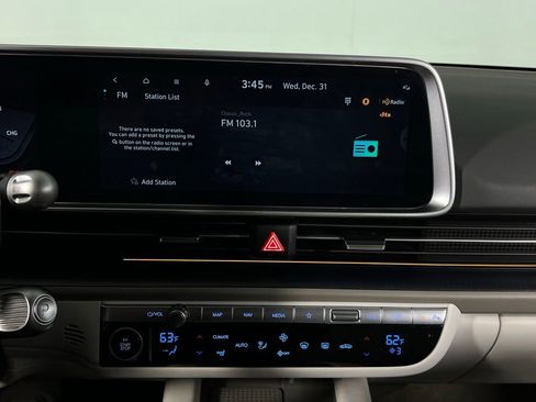 Used 2023 Hyundai Ioniq 6 SEL image 19