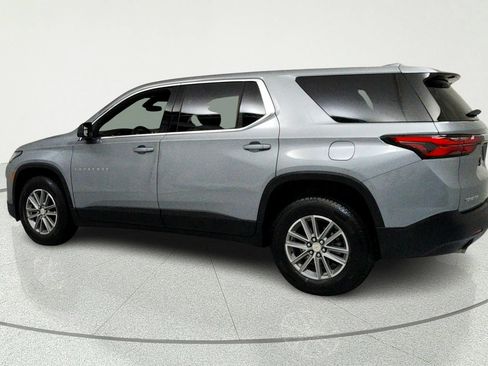 Certified 2023 Chevrolet Traverse LS FWD image 3