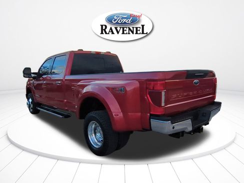 Used 2020 Ford F350 Lariat w/ Lariat Ultimate Package image 6