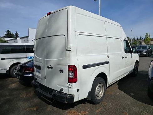 Used 2020 Nissan NV 2500 S w/ Vinyl Seat Package RWD image 3
