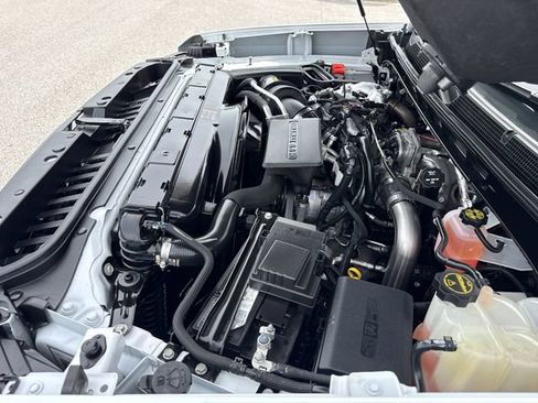 Used 2024 Chevrolet Silverado 2500 ZR2 w/ Technology Package AWD/4WD image 47