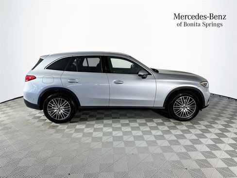 Certified 2026 Mercedes-Benz GLC 300 image 8