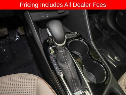 Used 2025 Buick Encore GX Avenir w/ Avenir Convenience Package FWD image 18
