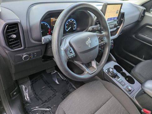 Used 2022 Ford Bronco Sport Base image 10