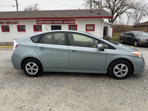 Used 2012 Toyota Prius Two image 2