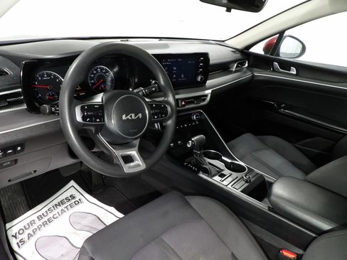 Used 2022 Kia K5 LXS image 10
