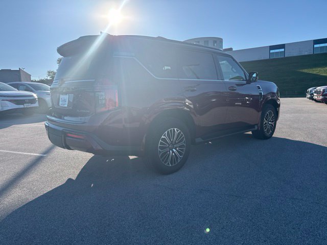 Used 2025 Nissan Armada Platinum AWD/4WD image 6