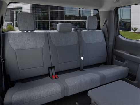 New 2026 Ford F250 XLT w/ FX4 Off-Road Package image 21