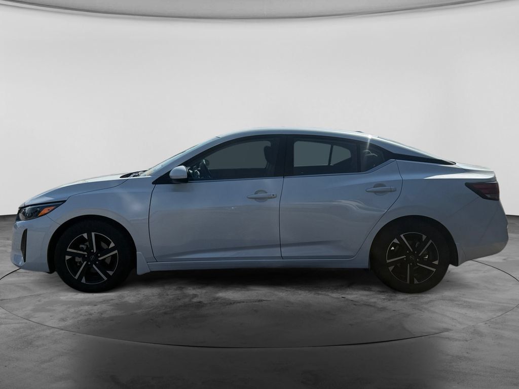Used 2025 Nissan Sentra SV FWD image 5