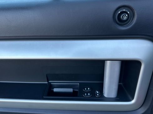 Used 2006 Ford GT Base image 12