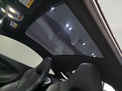 Used 2023 McLaren GT RWD image 9