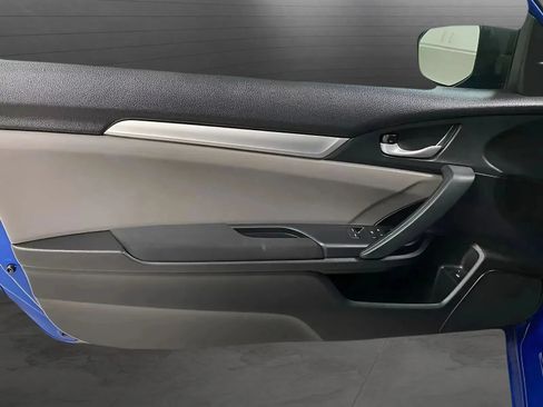 Used 2017 Honda Civic LX image 9