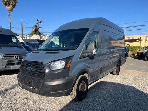 Used 2019 Ford Transit 250 148 High Roof Extended RWD image 1