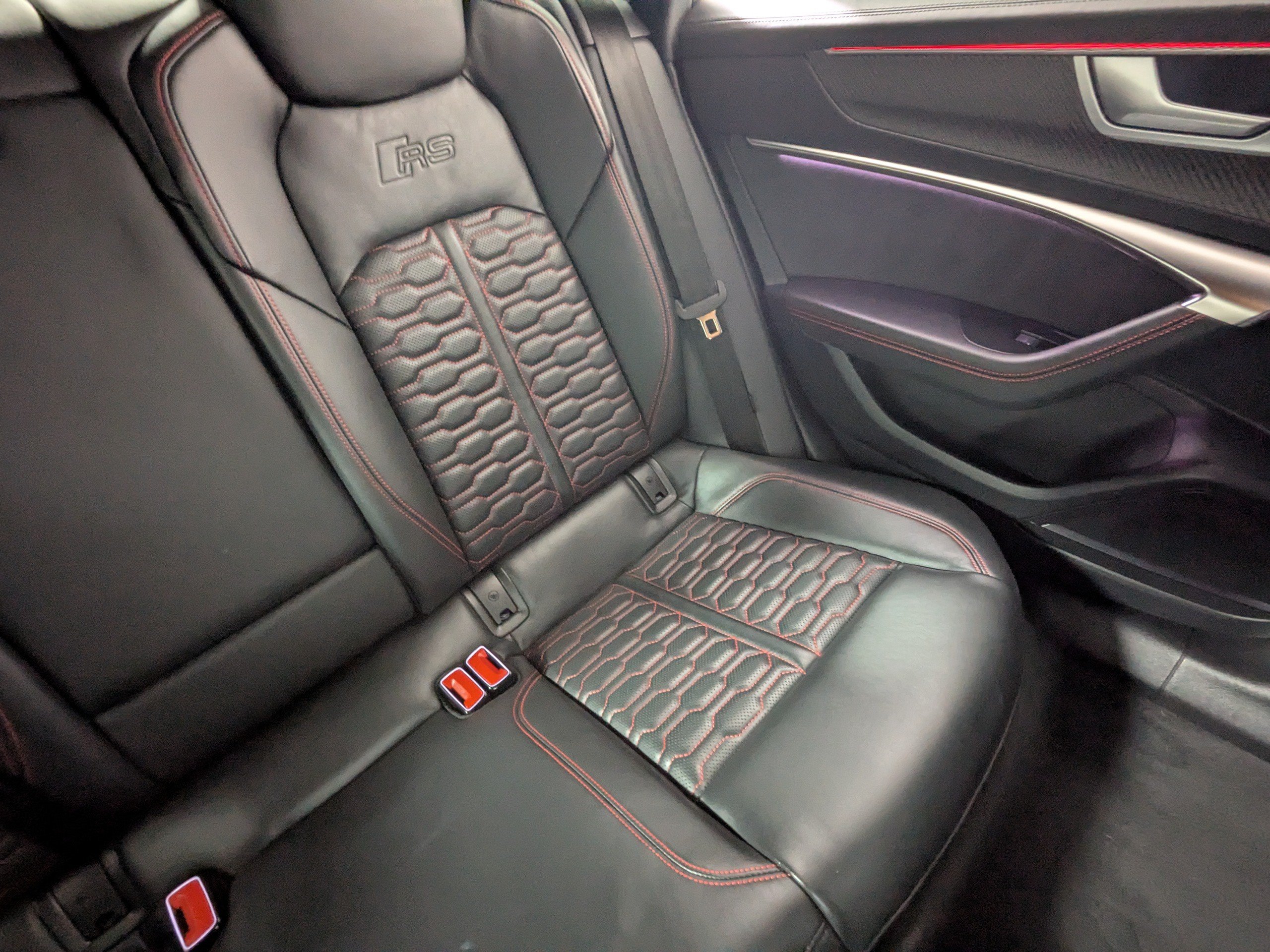 Used 2025 Audi RS 7 Performance w/ Black Optic Package AWD/4WD image 17