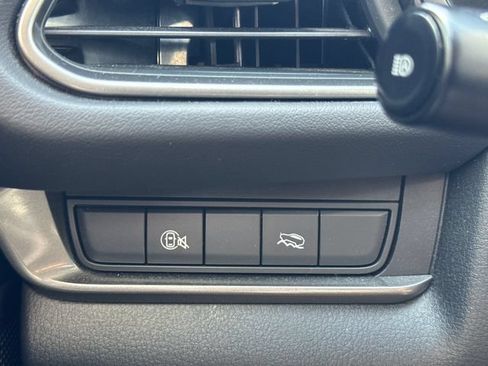 Used 2024 MAZDA CX-30 AWD 2.5 S w/ Select Sport Pkg image 29