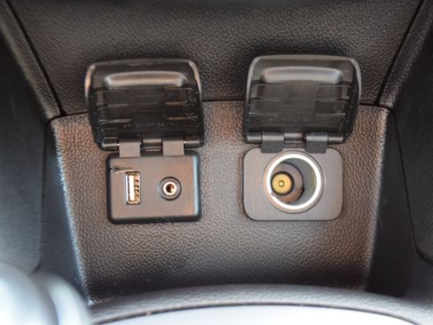 Used 2017 Chevrolet Cruze LT image 21