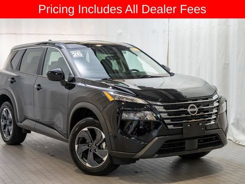 Certified 2026 Nissan Rogue SV FWD image 1