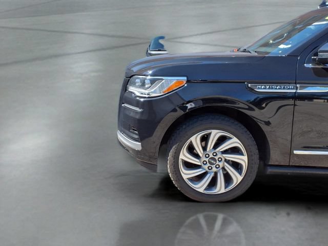 Used 2022 Lincoln Navigator L Reserve AWD/4WD image 25