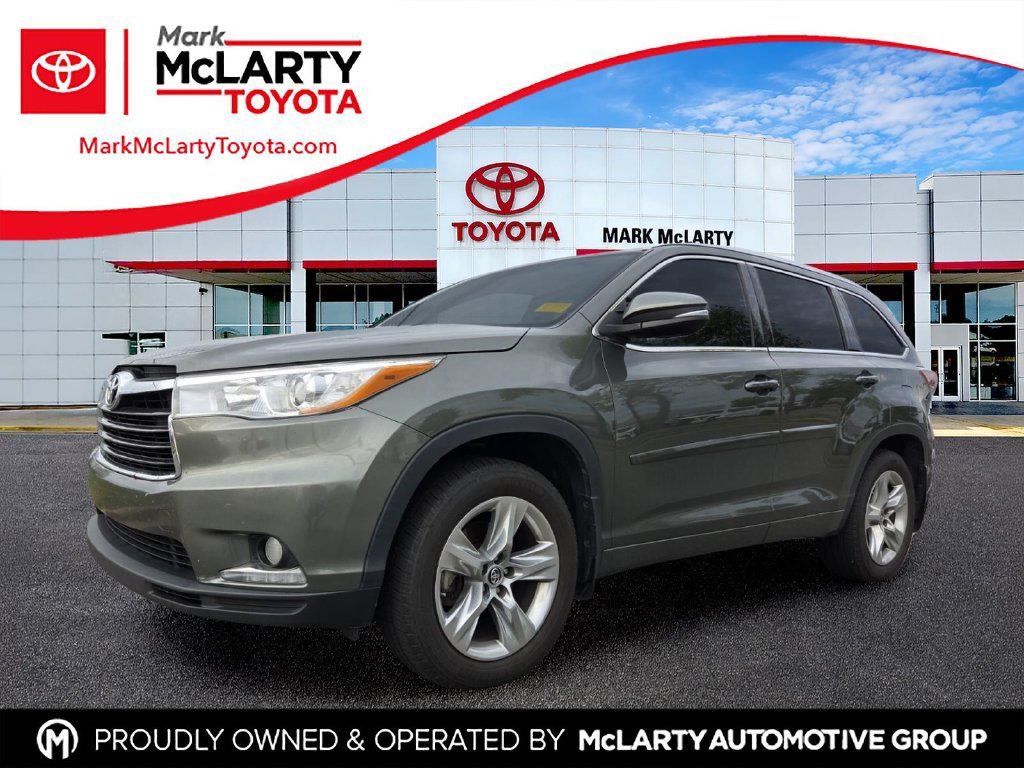 Used 2016 Toyota Highlander Limited FWD 360° Tour