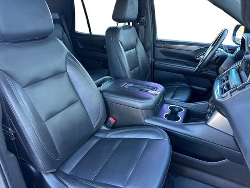 Used 2021 Chevrolet Tahoe Z71 w/ Z71 Off-Road Package image 28