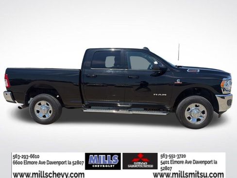 Used 2022 RAM 2500 Big Horn AWD/4WD image 4