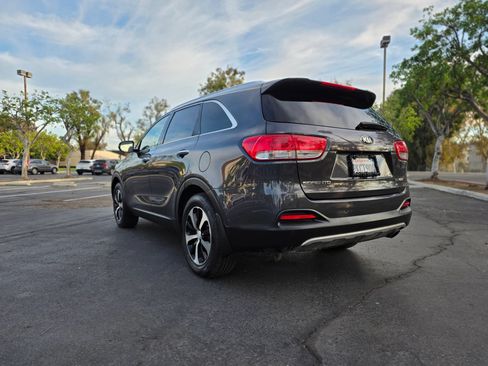 Used 2016 Kia Sorento EX w/ EX Touring Package FWD image 5