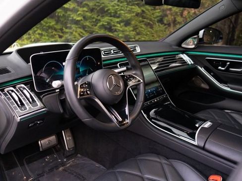 Used 2023 Mercedes-Benz Maybach S 580 4MATIC image 23