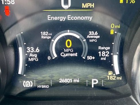 Used 2022 Jeep Wrangler Unlimited Sahara w/ Cold Weather Group AWD/4WD image 11