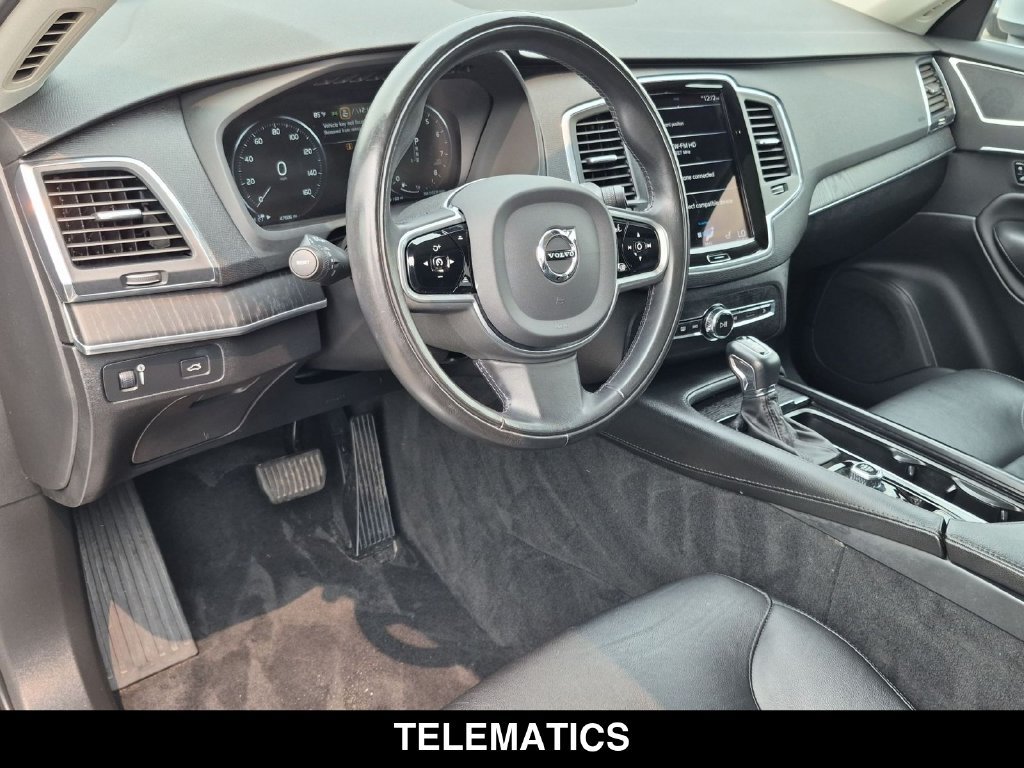 Used 2020 Volvo XC90 T5 Momentum AWD/4WD image 2