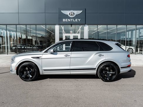 Certified 2023 Bentley Bentayga Extended Wheelbase AWD/4WD image 5