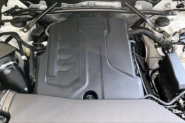 Used 2025 Audi Q5 Premium w/ Convenience Package AWD/4WD image 31