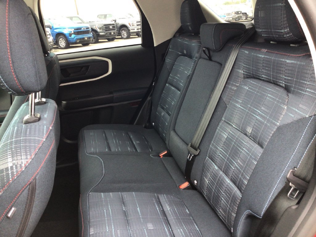 Used 2025 Ford Bronco Sport Heritage AWD/4WD image 25